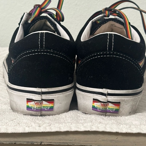 Vans Pride Sneakers - Picture 2 of 5